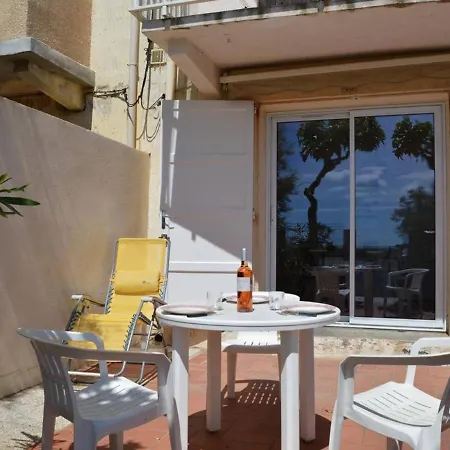 別荘 3 Pieces Avec Terrasse, Calme, Proche Et Commerces, 2 Etoiles Meuble De Tourisme - Fr-1-229d-214 Saint-Pierre-la-Mer (Aude)