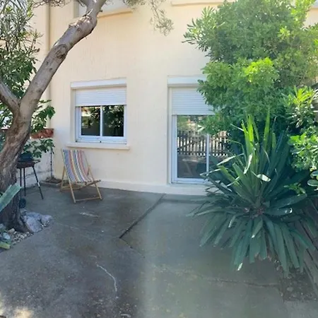 3 Pieces Avec Terrasse, Calme, Proche Et Commerces, 2 Etoiles Meuble De Tourisme - Fr-1-229d-214 *